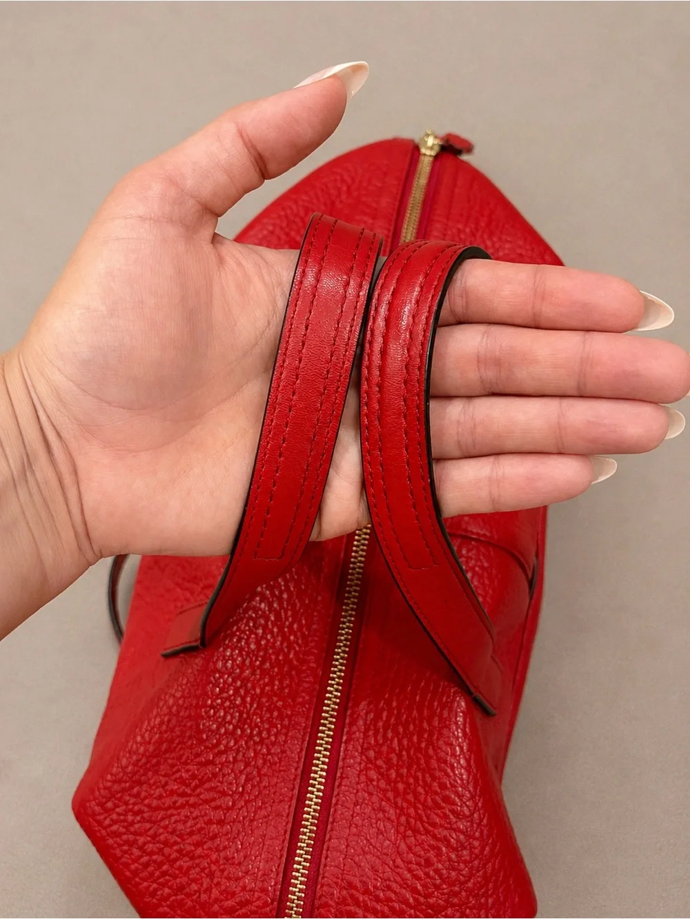 COACH Hadley Luxe Grain Leather Zip Duffle Purse in “Bright Red” LIKE NEW!